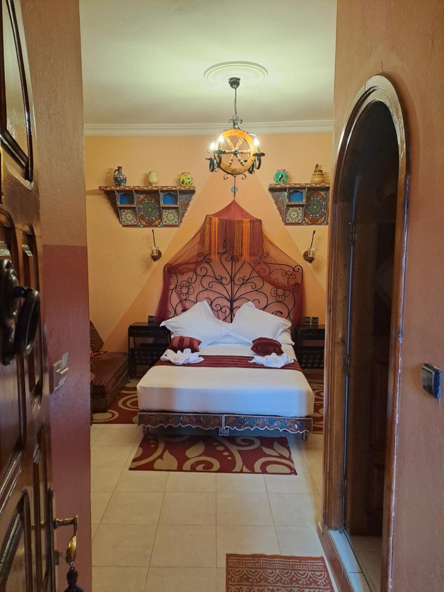 Hotel Casa Khaldi Chefchaouen Buitenkant foto